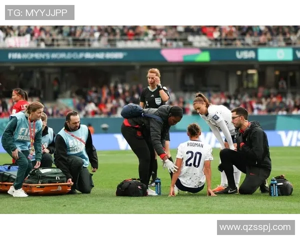 足球球星转圈挑战爆笑上演谁能稳住脚步赢得最终胜利