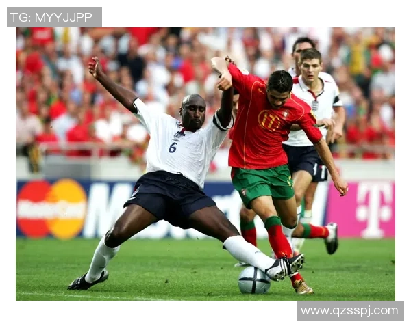 奋斗不息的绿茵英雄:从默默无闻到全球瞩目的足球巨星成长历程 奋斗不息的绿茵英雄:从默默无闻到全球瞩目的足球巨星成长历程