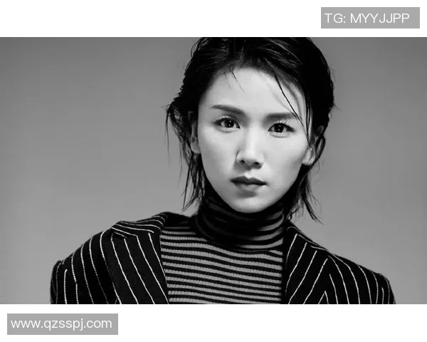 足球女球星风采写真集精选展现魅力与实力的完美结合 足球女球星风采写真集精选展现魅力与实力的完美结合